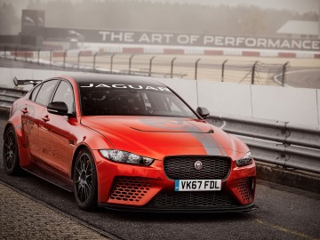 Jaguar XE SV Project 8 &ndash; Najszybszy sedan na N&uuml;rburgringu